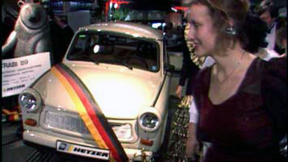 Trabbi Auto mit Trikolore